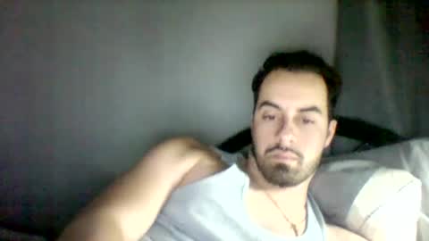 Snapshot of emgee88 chatting on January 12, 6:28 am emgee88 online show from January 12, 6:28 am