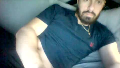 Snapshot of emgee88 chatting on March 7, 9:48 pm emgee88 online show from March 7, 9:48 pm