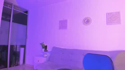 emi_carter online show from November 22, 10:20 pm