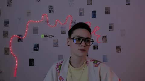 emi_fade online show from February 5, 1:38 pm