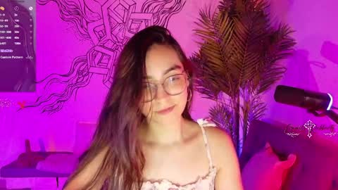 Emmily Roberts online show from March 29, 11:49 pm