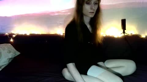 emiblossom online show from October 2, 2:51 am
