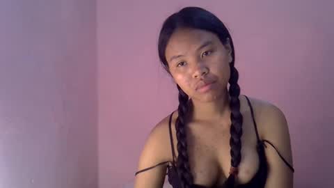 Snapshot of emiehottie chatting on July 14, 7:46 am Ami online show from July 14, 7:46 am
