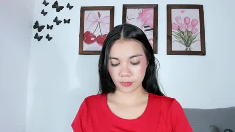 Emily  online show from April 10, 11:09 pm