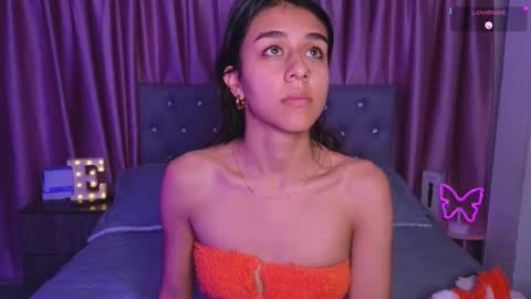 Emily online show from November 12, 10:30 pm