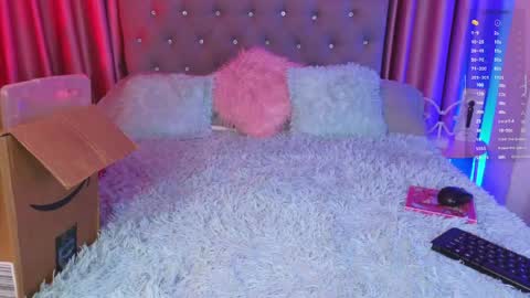 Emily online show from May 29, 1:25 am
