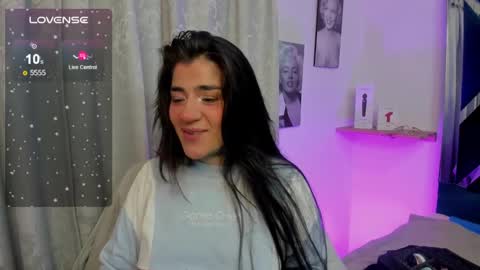emilayton_ online show from January 20, 3:48 am