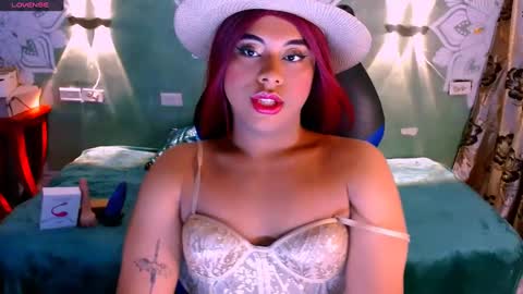 Emili roux online show from March 4, 1:17 pm