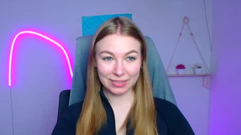 Emilia online show from March 2, 12:23 pm