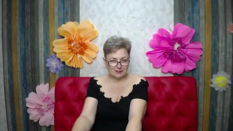 Snapshot of emiliagree chatting on April 14, 6:14 pm EmiliaGree online show from April 14, 6:14 pm