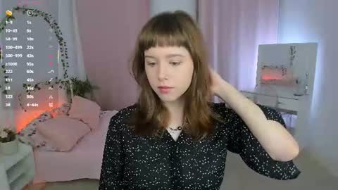 Snapshot of emiliahurrison chatting on June 15, 3:47 pm Call me Emilia next stream on Friday at 10 AM GMT online show from June 15, 3:47 pm