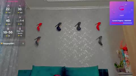 Snapshot of emilianna666 chatting on October 25, 11:51 am Emiliana online show from October 25, 11:51 am