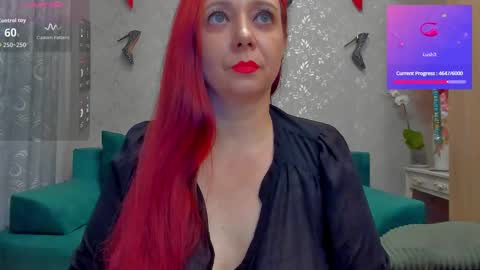 Snapshot of emilianna666 chatting on November 7, 1:11 pm Emiliana online show from November 7, 1:11 pm