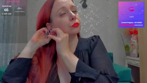 Snapshot of emilianna666 chatting on December 19, 12:45 pm Emiliana online show from December 19, 12:45 pm