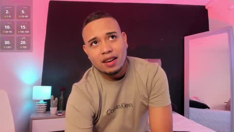 emilianoclarke online show from September 21, 3:35 pm