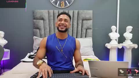 Emilio online show from February 15, 11:30 am