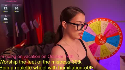 Snapshot of emiliyaroude chatting on October 7, 1:08 pm  Emiliya  online show from October 7, 1:08 pm