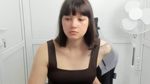 Emmi online show from May 29, 6:33 am