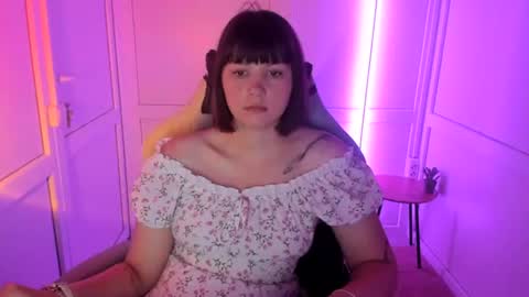 Emmi online show from July 15, 6:07 am
