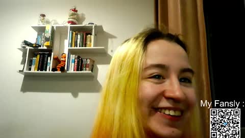 Emily online show from May 13, 9:11 pm