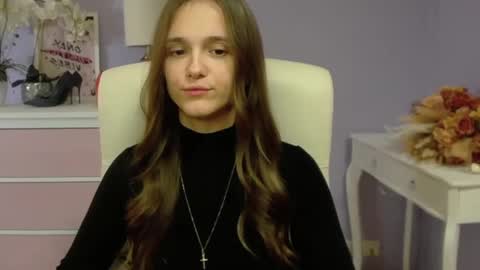 Snapshot of emilly_lust99 chatting on January 10, 1:52 pm Emilly online show from January 10, 1:52 pm