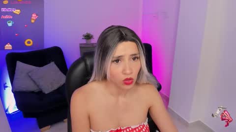 Emily online show from March 11, 6:30 am