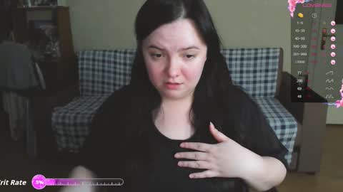 Emily online show from November 18, 8:46 pm