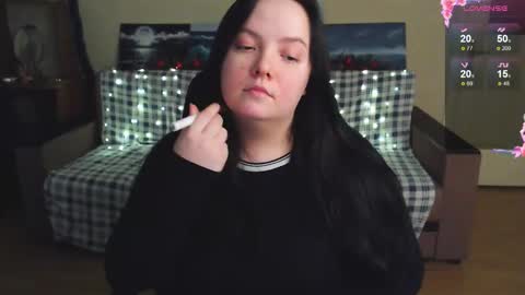 Emily online show from December 19, 7:32 pm