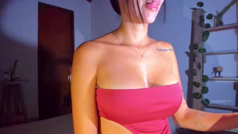 emilly online show from February 9, 1:31 am