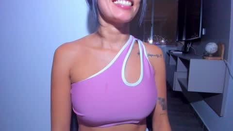 emilly online show from February 14, 1:24 am
