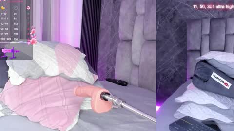 Emily online show from November 25, 12:05 pm