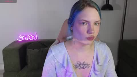 Emily online show from July 11, 1:19 am