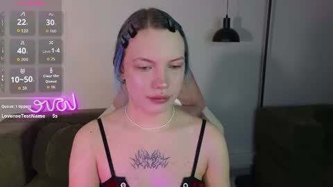 Emily online show from July 13, 1:19 am