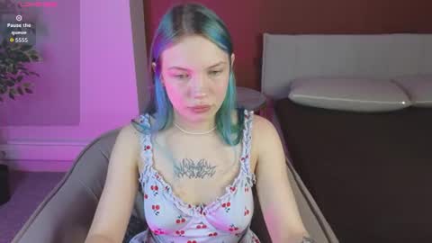 Emily online show from July 14, 2:05 am