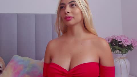 Emily  online show from May 19, 12:33 pm