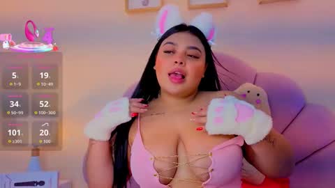 Snapshot of emily_cooper20_ chatting on September 30, 12:48 am Emily online show from September 30, 12:48 am