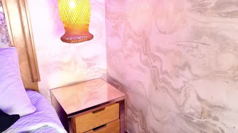 emily_dempsey online show from February 10, 7:40 pm