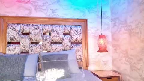 emily_dempsey online show from April 17, 7:17 pm