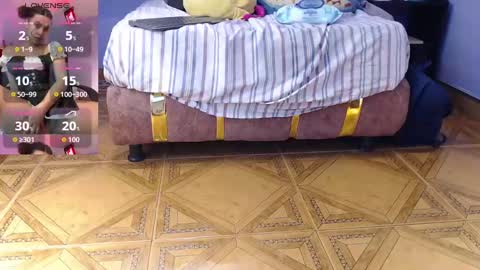 Snapshot of emily_fox_3 chatting on November 4, 4:11 am emily fox 3 online show from November 4, 4:11 am