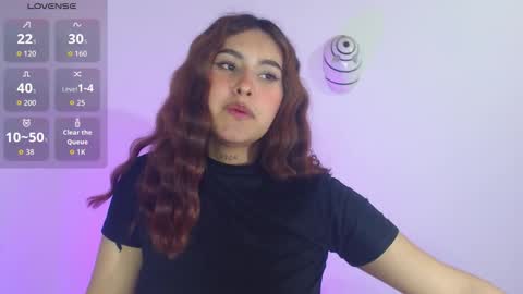 Snapshot of emily_fox_3 chatting on November 19, 5:29 am emily fox 3 online show from November 19, 5:29 am