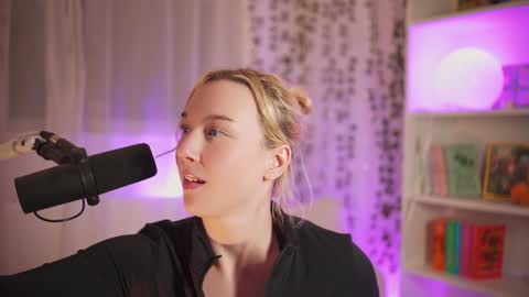 Em -  online show from February 3, 10:11 pm