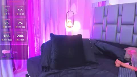 Emi  online show from November 24, 5:45 pm