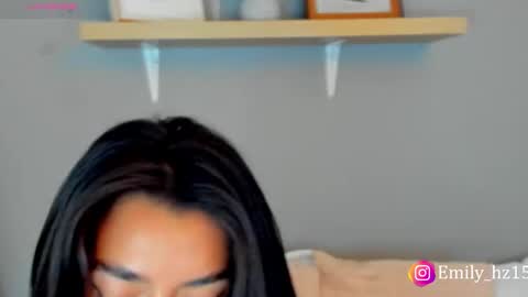 Emily online show from March 3, 1:42 pm