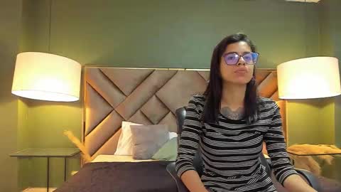 Emily online show from January 18, 4:00 pm