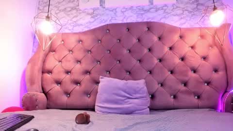 Snapshot of emily_morgan04 chatting on January 31, 3:00 pm online show from January 31, 3:00 pm