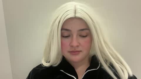 emily_morning_dew online show from February 11, 9:09 pm