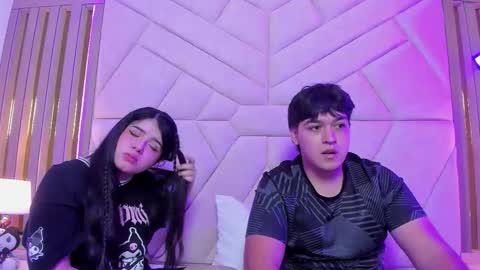 Amily  Andrew online show from January 10, 4:58 am