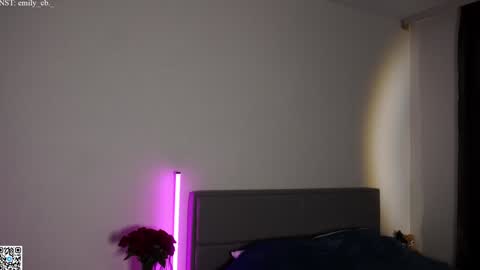 emilybatee online show from September 26, 6:45 pm