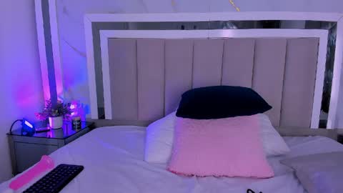 EMILY  online show from May 24, 4:34 pm