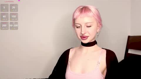 Emily online show from February 7, 5:05 pm